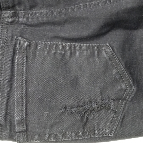 Red Fox womens size 11 ripped jeans - Picture 8 of 12